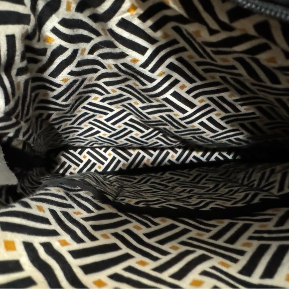 Black Vera Bradley purse - Picture 6 of 10